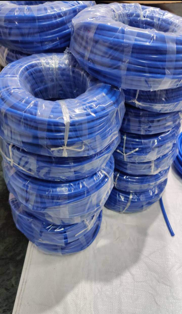 POULTRY Farm Tube Blue Colour for Poultry Drinkers, Rabbit Nipples (20 Meter