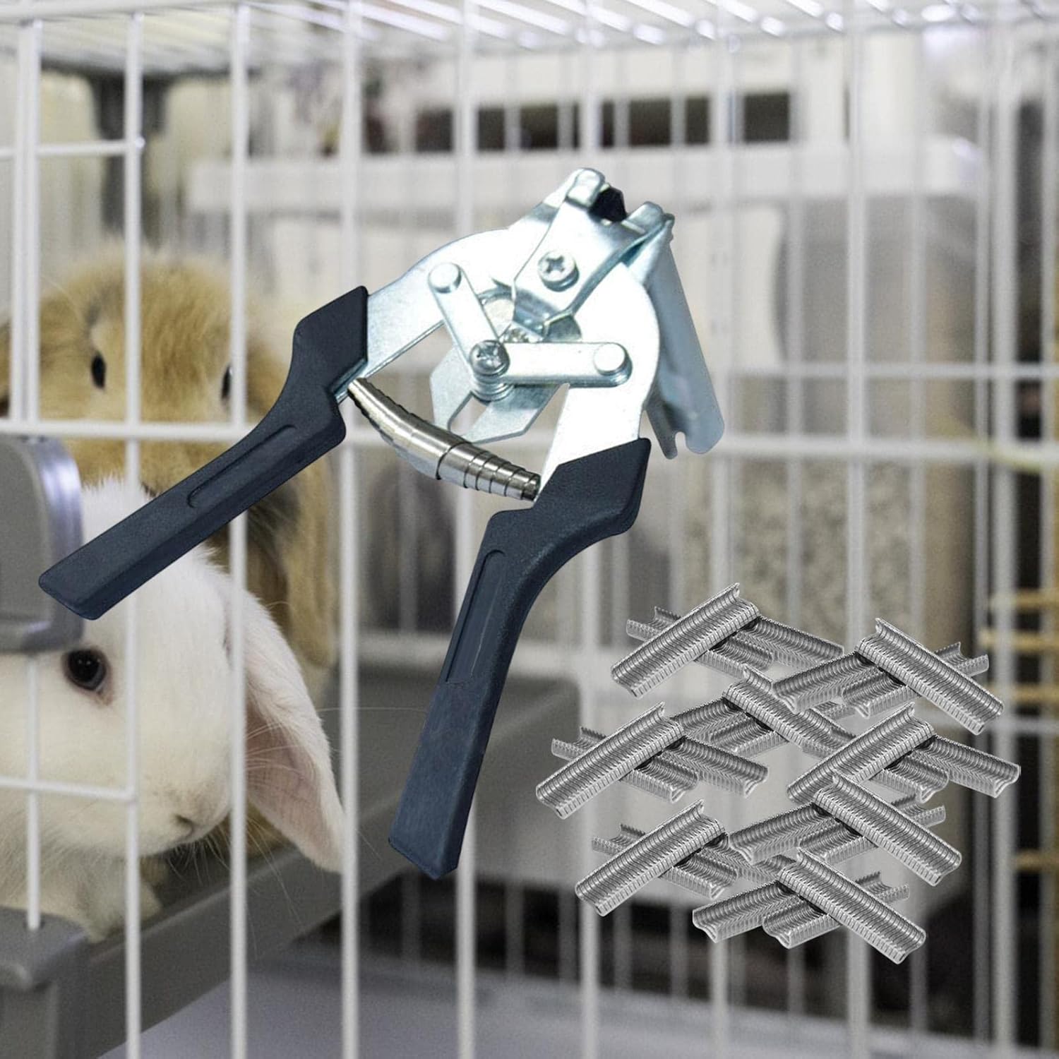 1 Piece Hog Ring Pliers and 600 Piece M Nails Hand Tool Clamp Rabbit Chicken Pig Quail Pigeon Small Animal Cage Installation Fastener with 600 Piece M Nails Clips